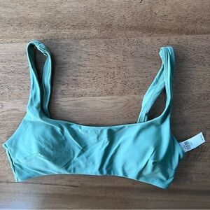 NWT Aerie Scoop Neck Bikini Top